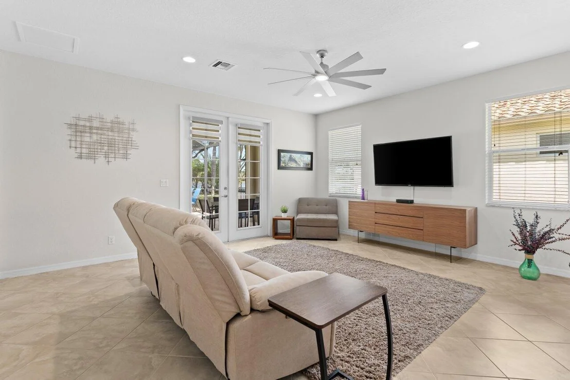 Photo of 10747 Ivanhoe Lane
