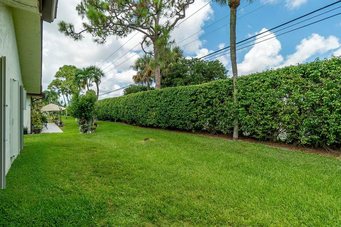 Photo of 6059 Olivewood Circle