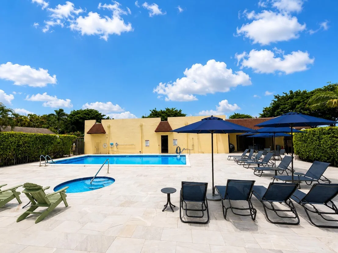 Photo of 23312 BARLAKE Drive