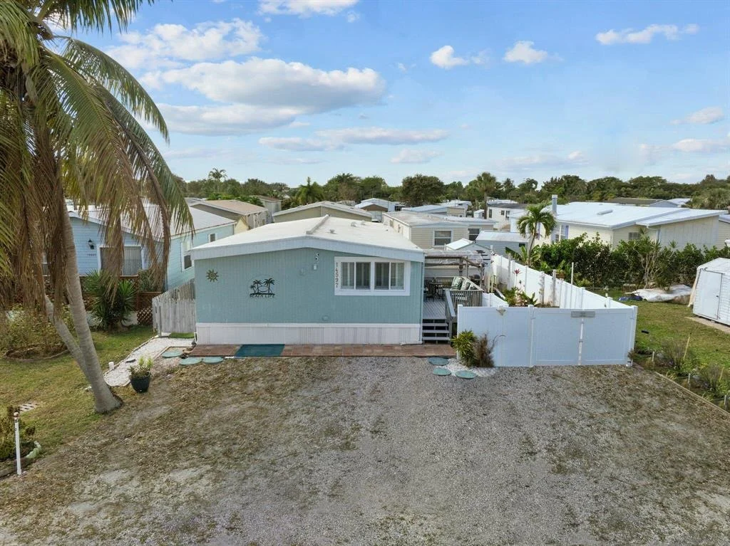 Photo of 14597 Barwick Road
