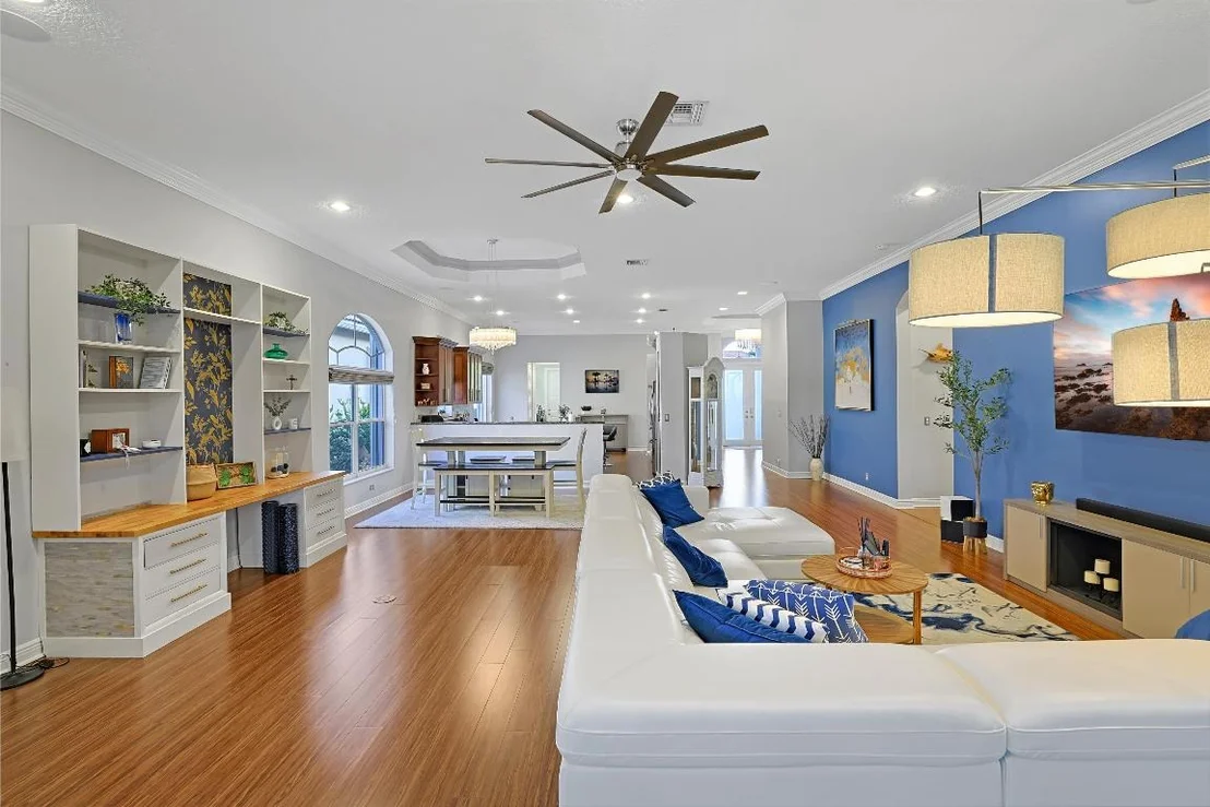 Photo of 6775 Rothschild Circle