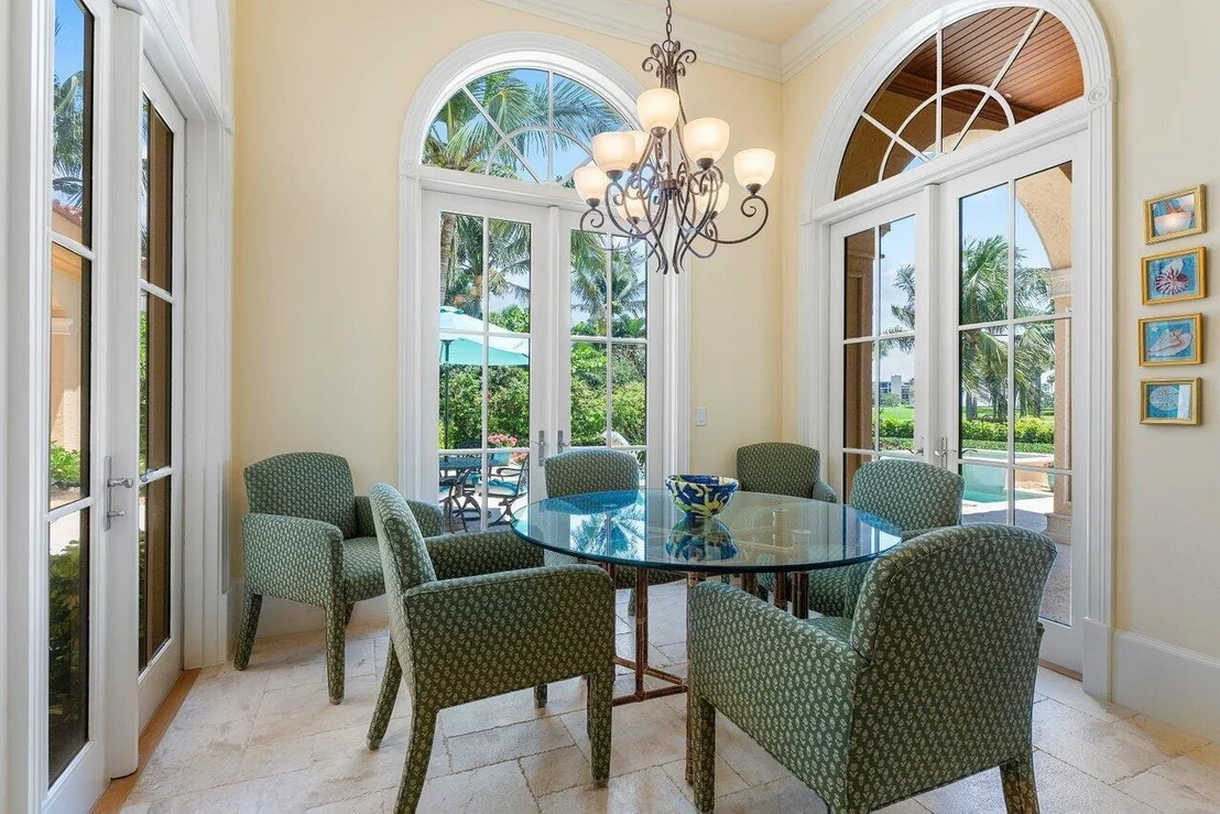 Photo of 6971 SE Harbor Circle