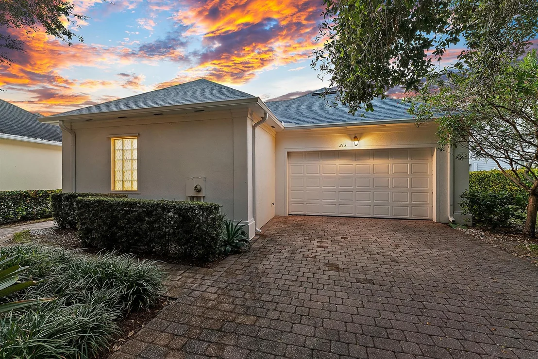 Photo of 213 Barbados Drive