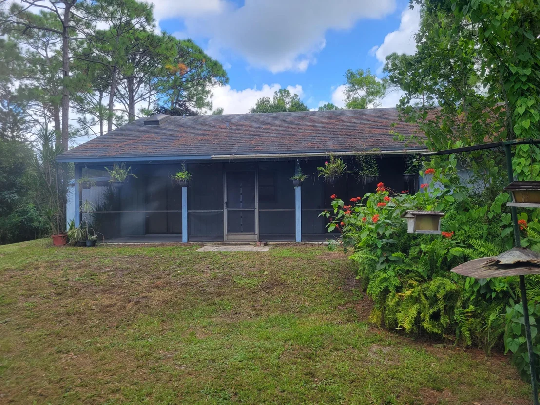 Photo of 16182 88th Road N