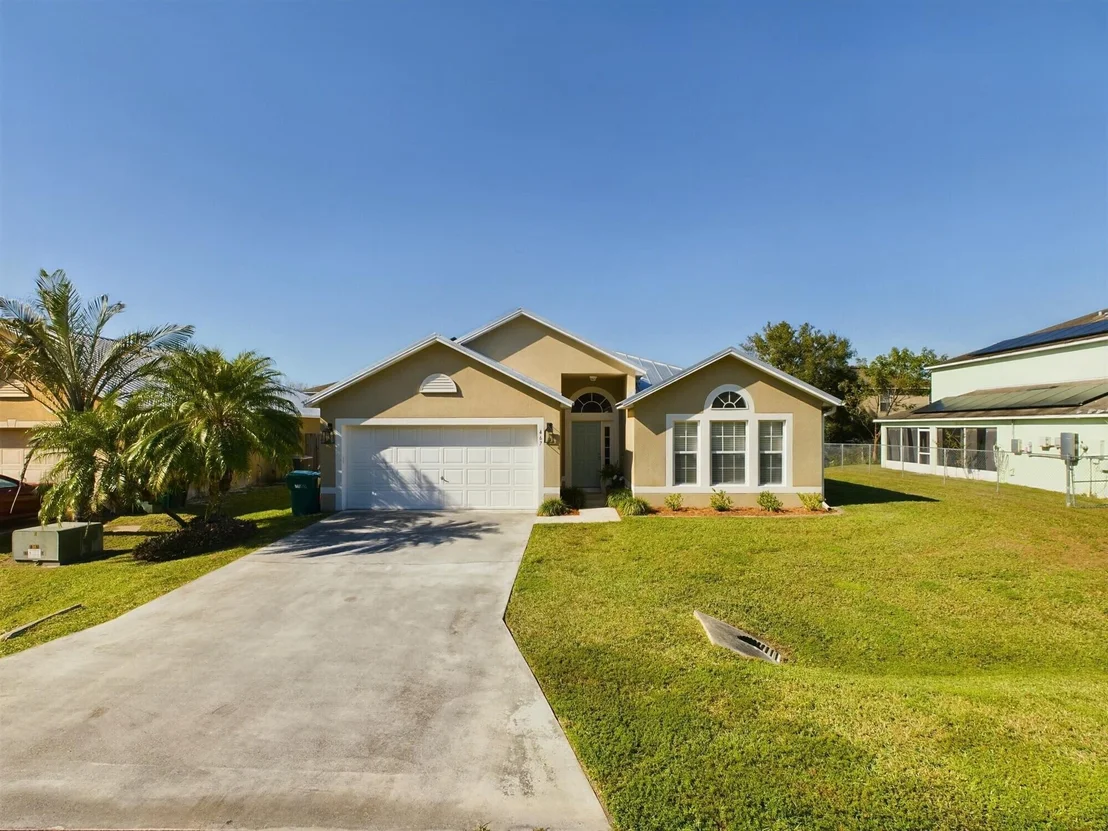 Photo of 467 SE 38th Avenue
