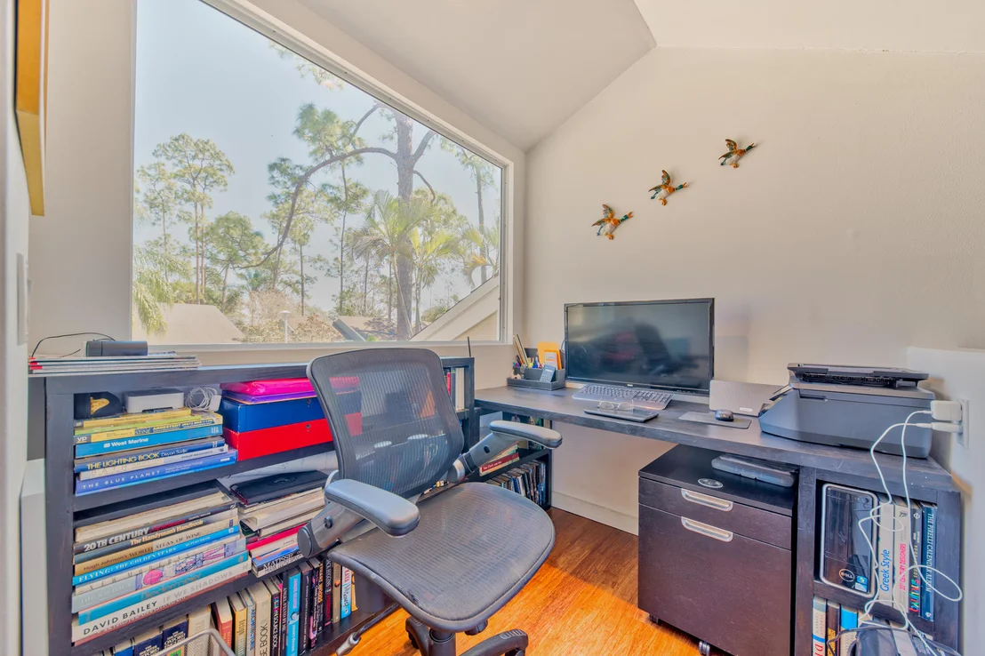 Photo of 435 Oak Shadow Way