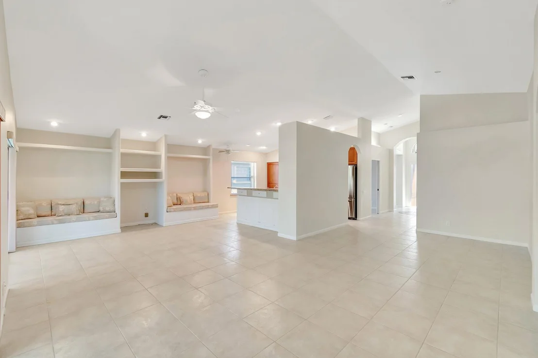 Photo of 6631 Sherbrook Drive