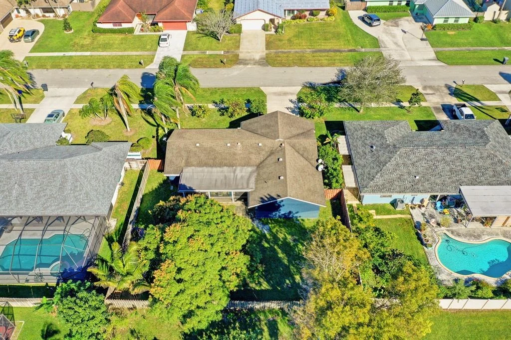 Photo of 1207 Larch Way