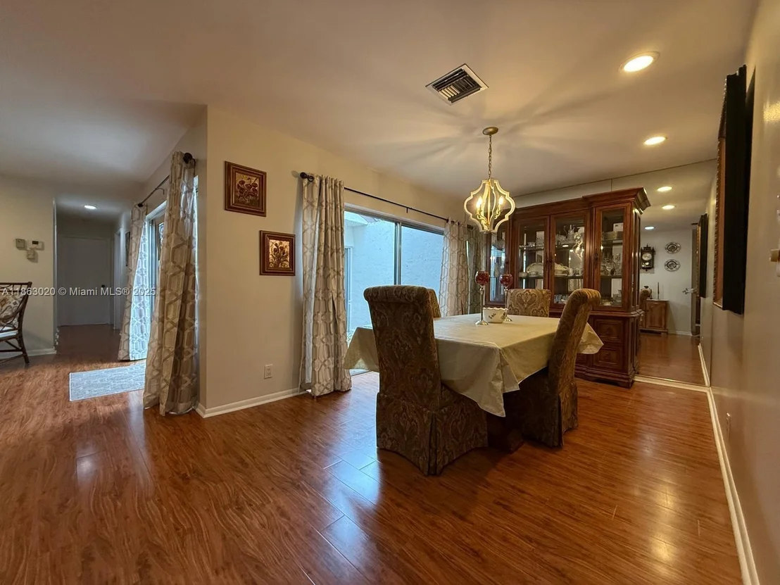 Photo of 6779 Kramer Lane