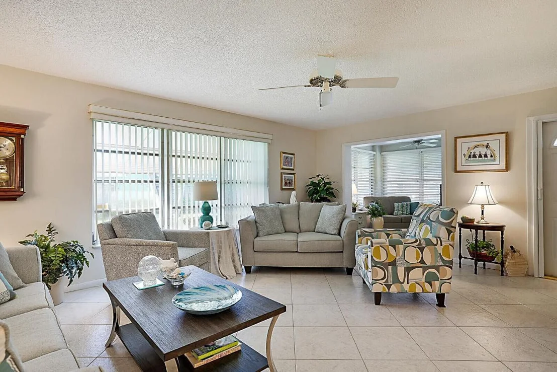 Photo of Unit D at 340 Main Boulevard