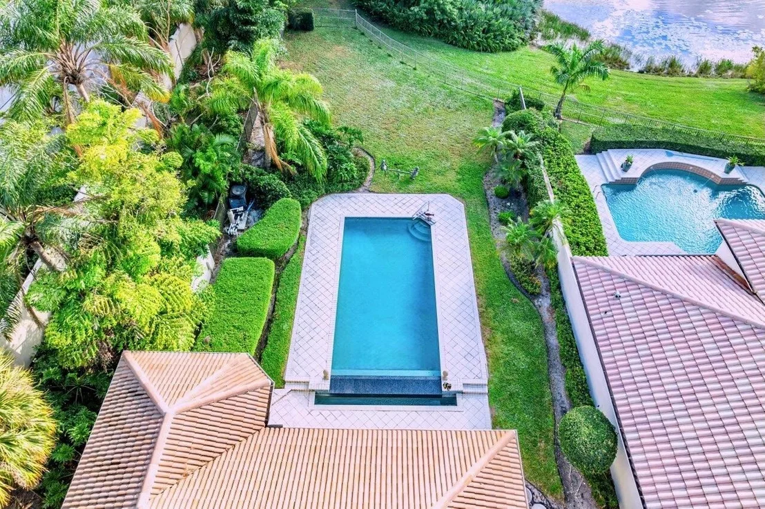 Photo of 56 Island Drive
