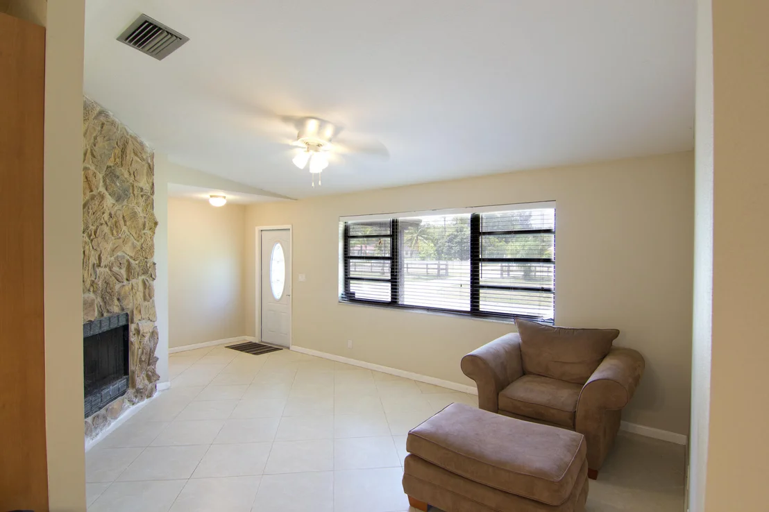 Photo of 13308 Persimmon Boulevard
