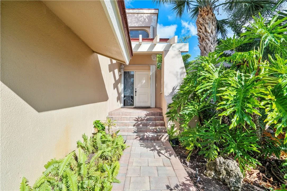 Photo of 619 Hollows Circle