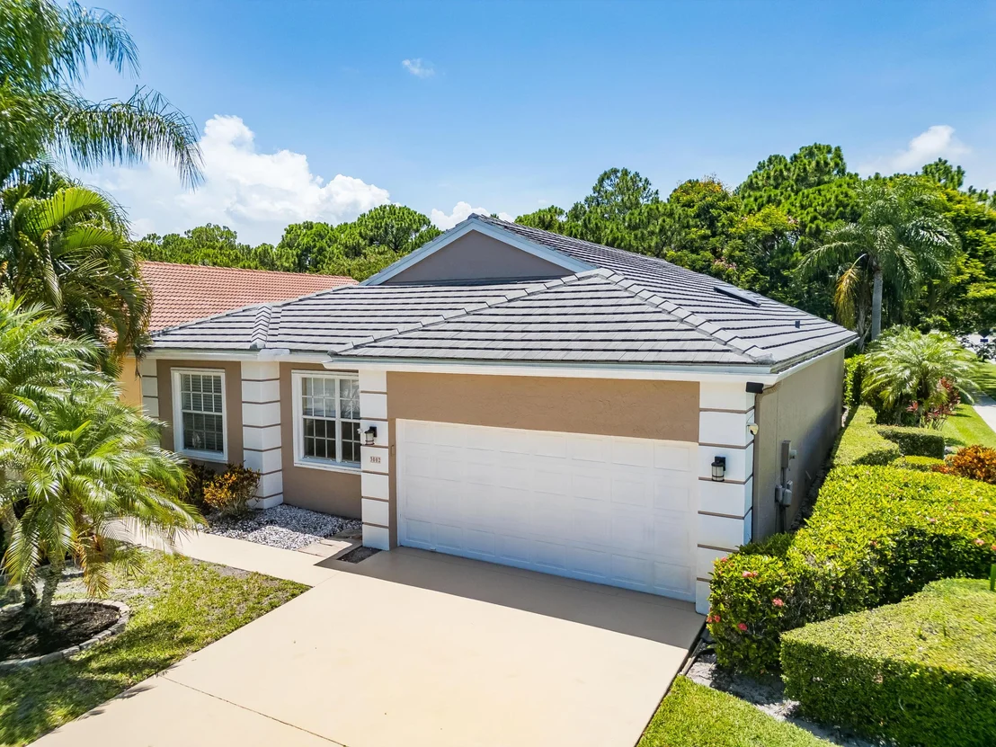 Photo of 3002 SE Brierwood Place