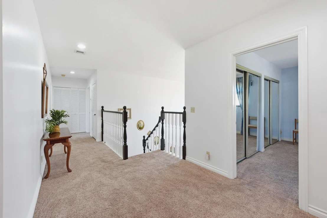 Photo of 370 SE 13th Avenue