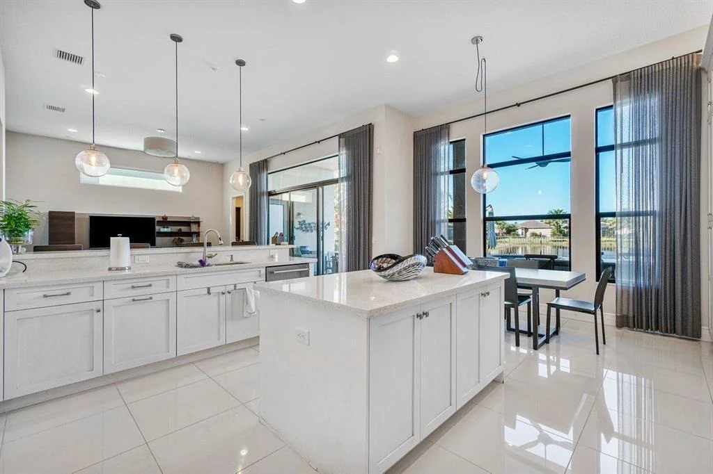 Photo of 16896 Pavilion Way