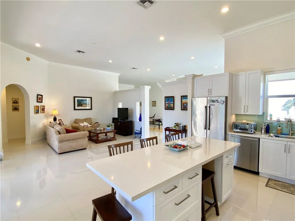 Photo of 6676 Portside Drive