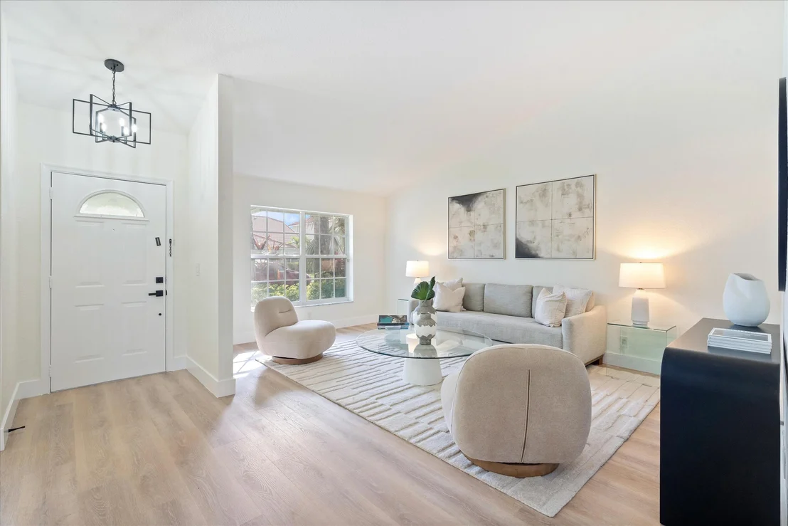 Photo of 18208 Clear Brook Circle