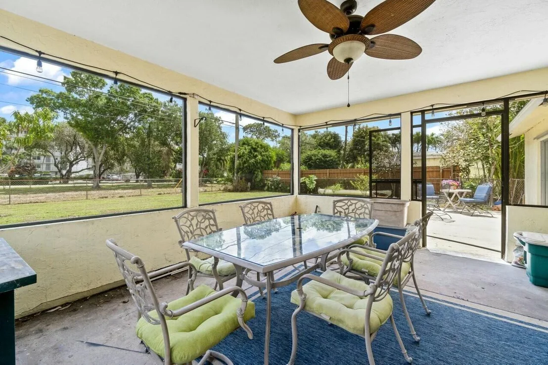Photo of 3556 Pinehurst Drive