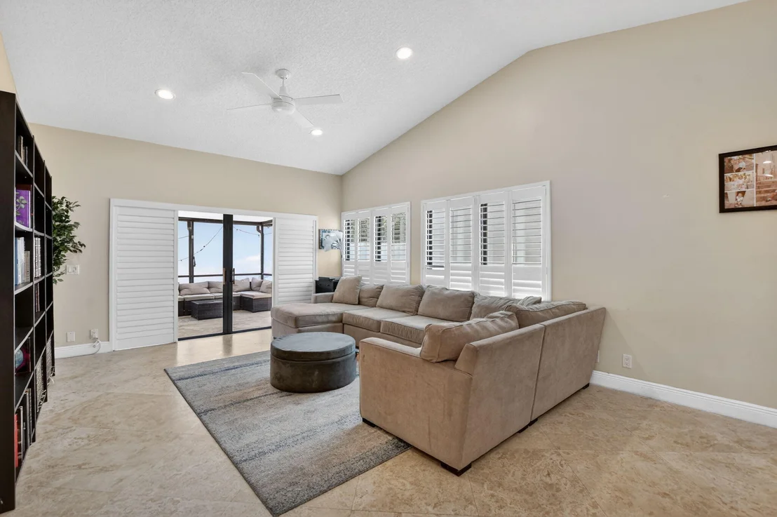 Photo of 6790 Jardin Place