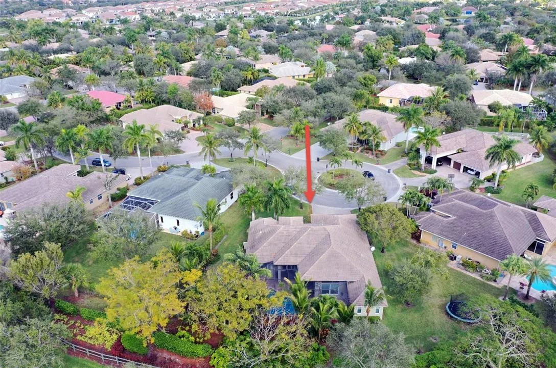 Photo of 6717 NW 107th Way