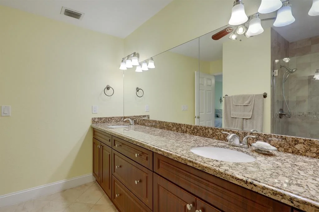 Photo of 5999 Sunberry Circle