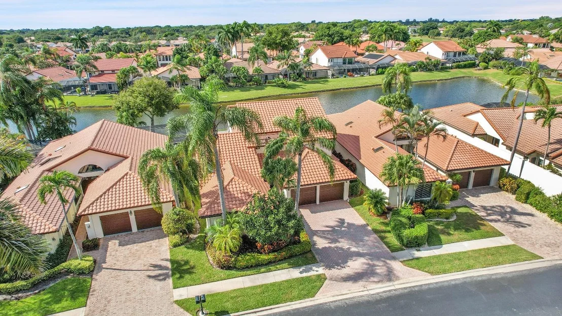 Photo of 22573 Esplanada Drive