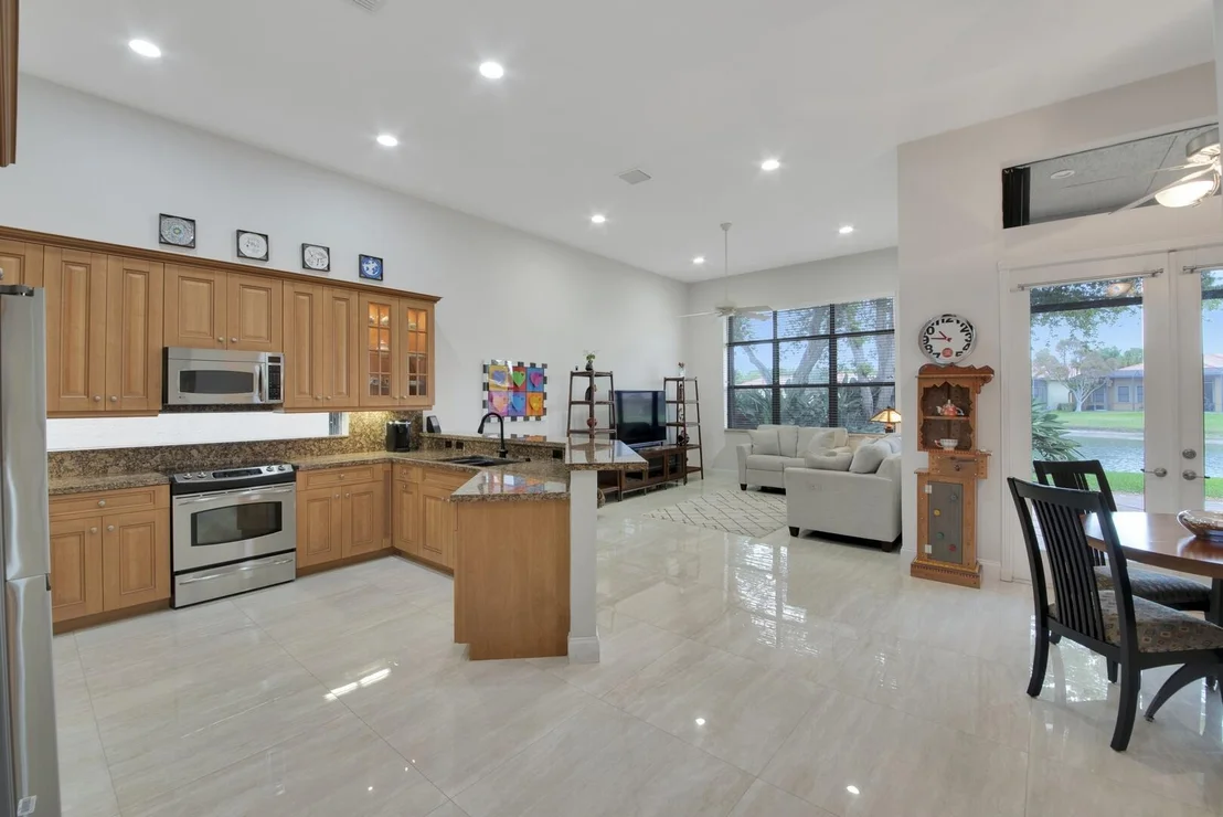 Photo of 6942 Boscanni Drive