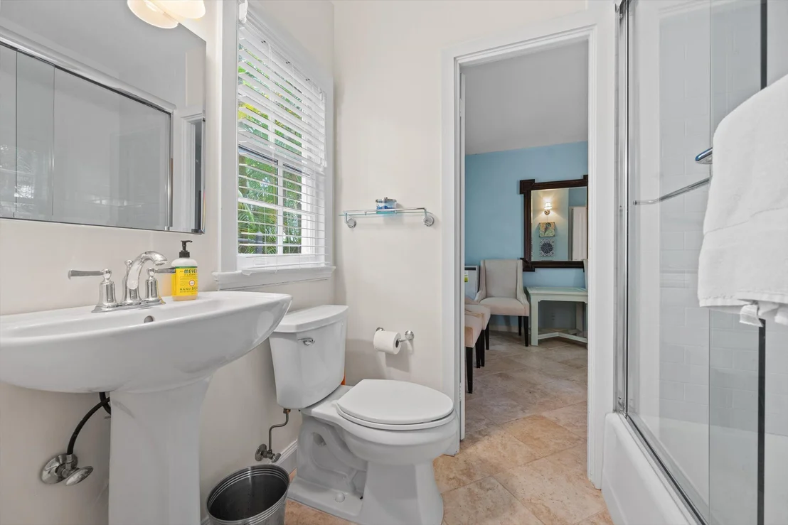Photo of 258 Pendleton Avenue