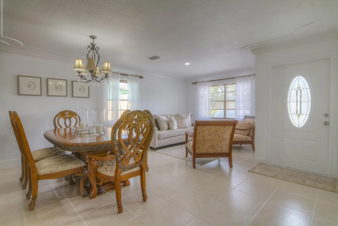 Photo of 4591 Bowman Street