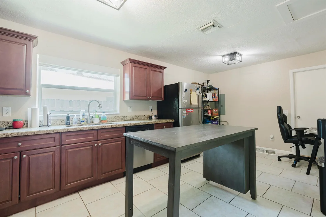 Photo of 7723 4th Terrace