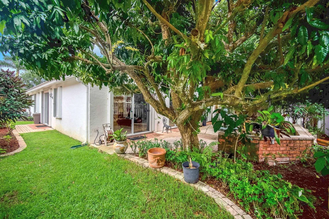 Photo of 7627 Thornlee Drive