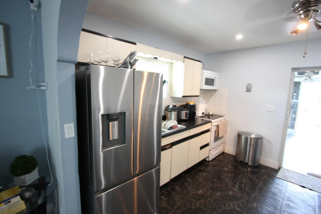 Photo of 1021 Cherry Road