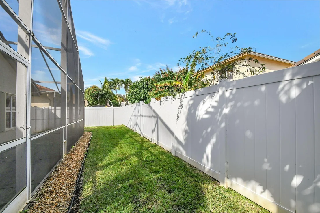 Photo of 7872 Manor Forest Lane