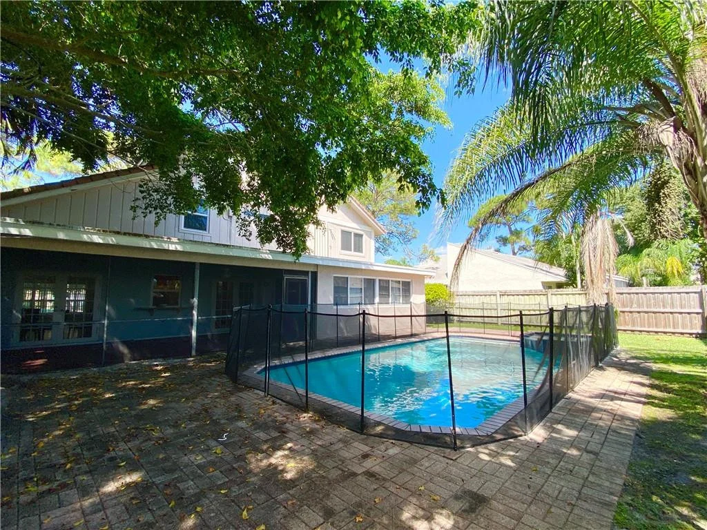 Photo of 2902 NW 24th Way