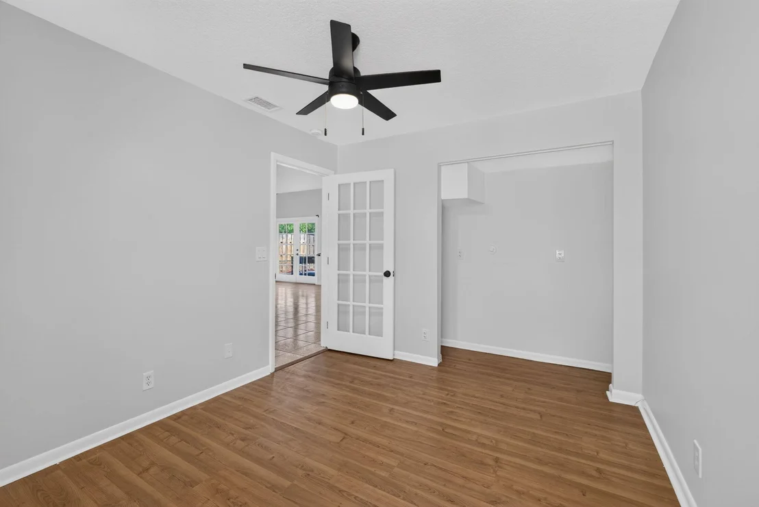 Photo of 18371 Flagship Circle