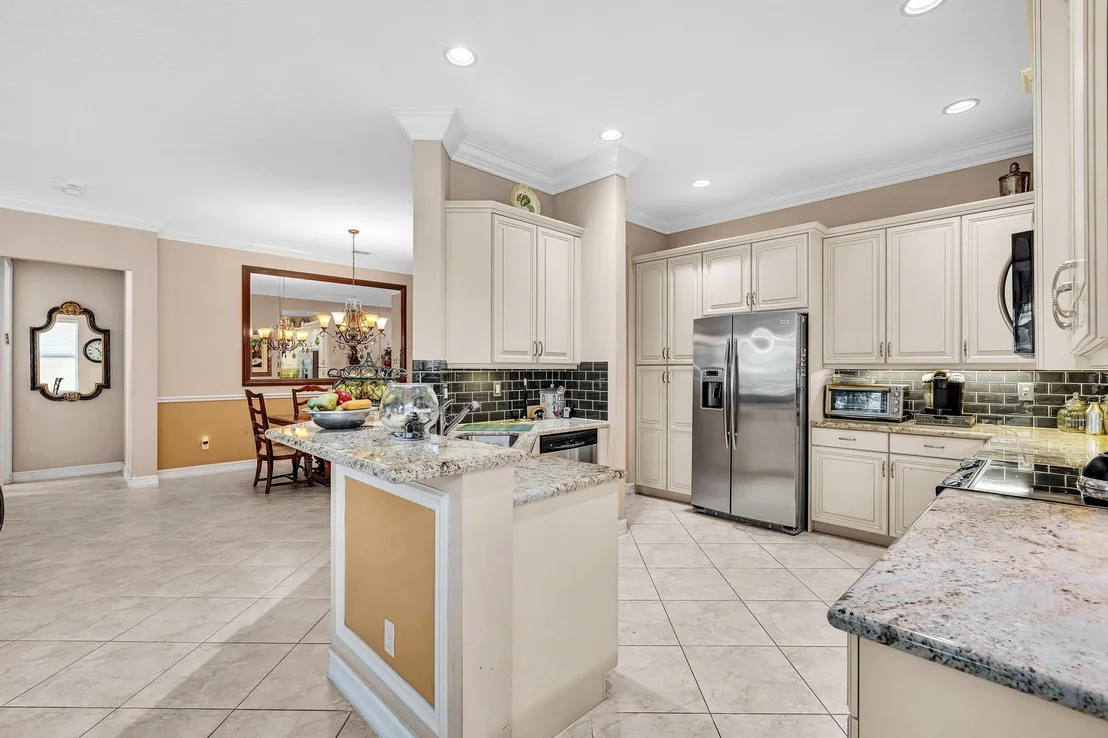 Photo of 9062 Meridian View Isle