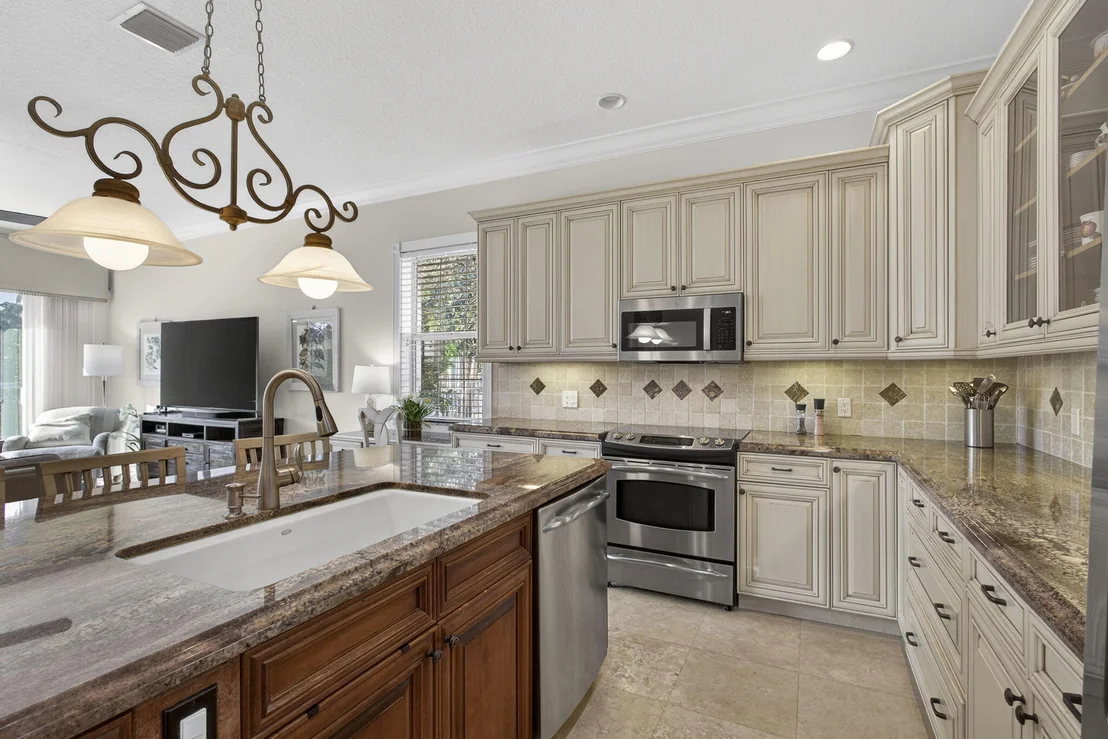 Photo of 3260 Wymberly Drive