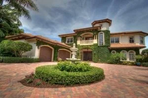 Photo of 12006 Edgewater Drive