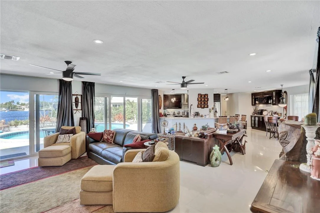 Photo of 2375 SE 8th Street