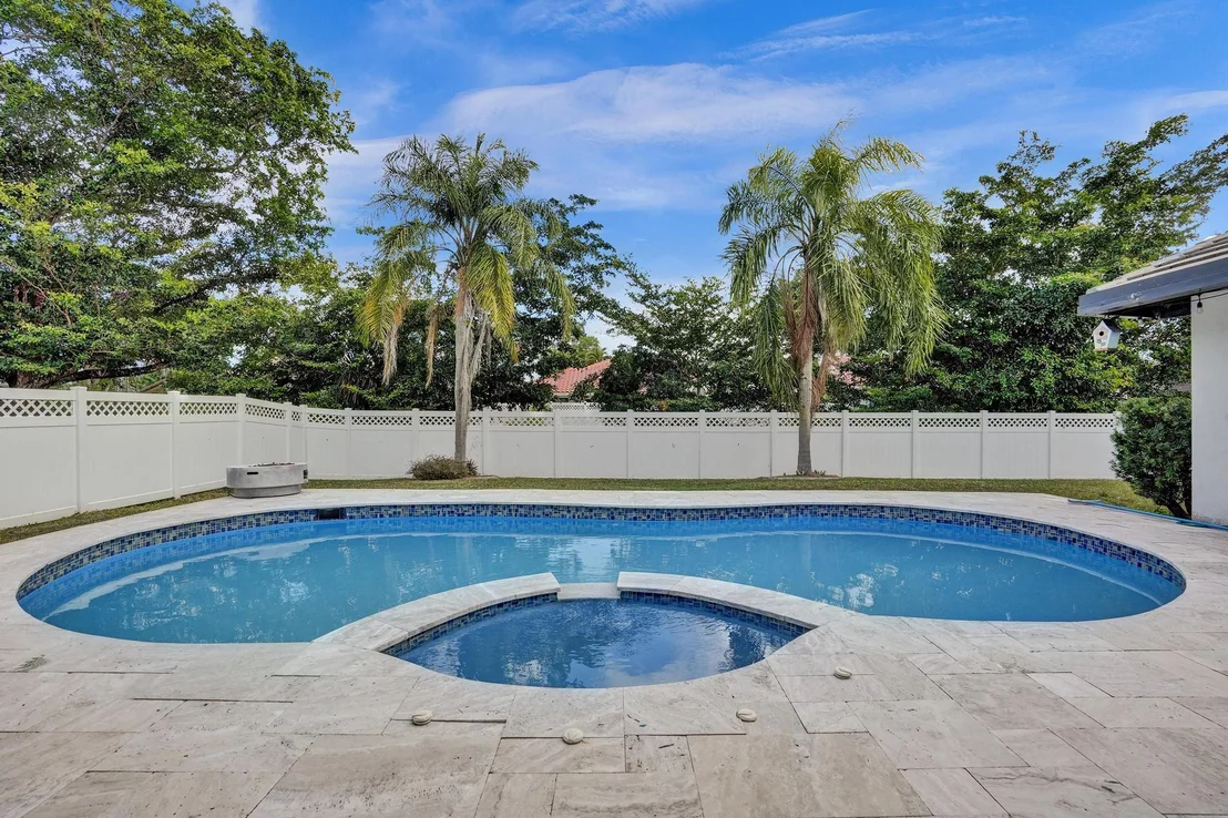 Photo of 3985 NW 73rd Way