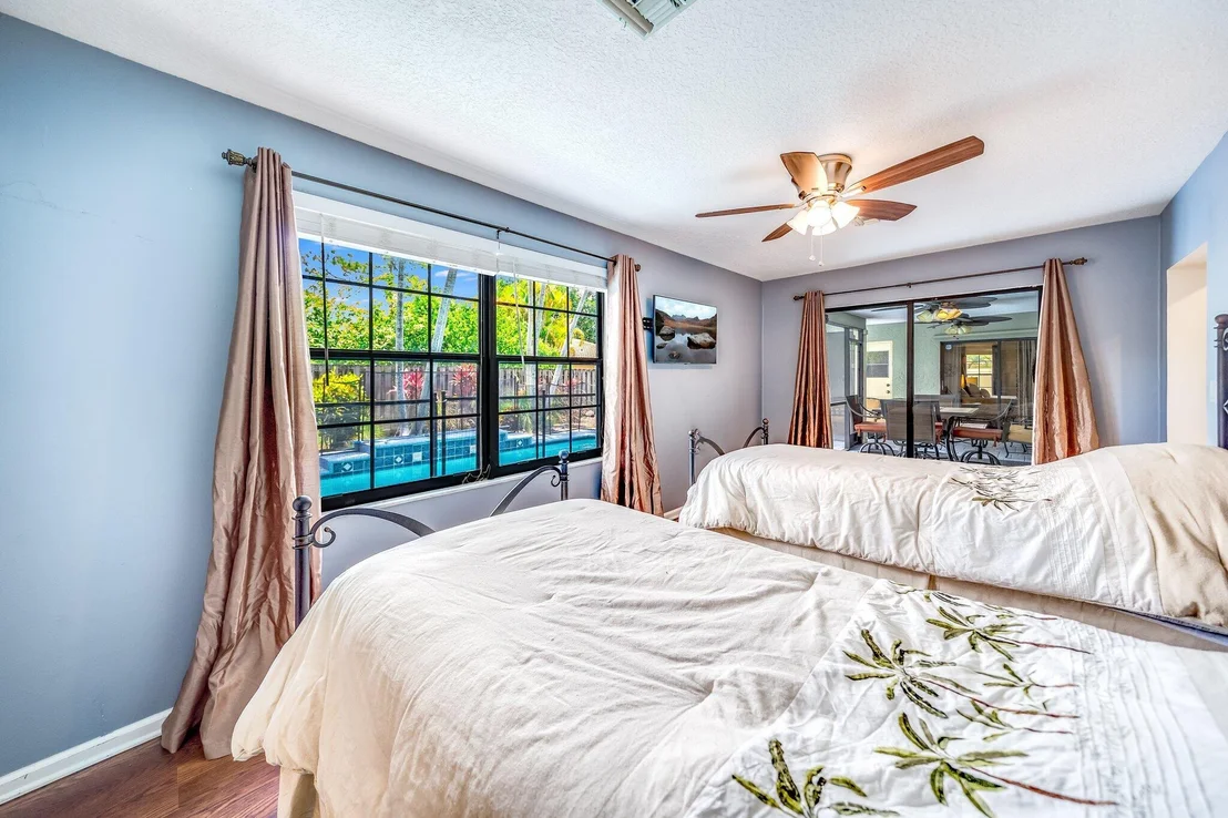 Photo of 574 Juniper Place