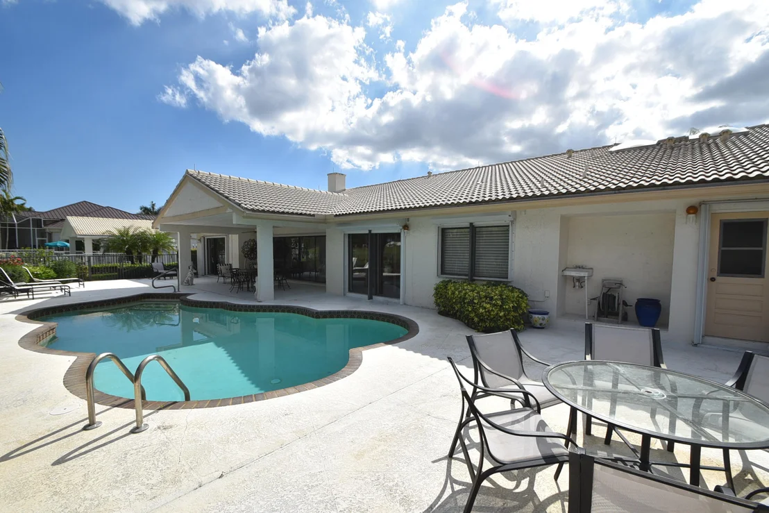 Photo of 4573 White Cedar Lane