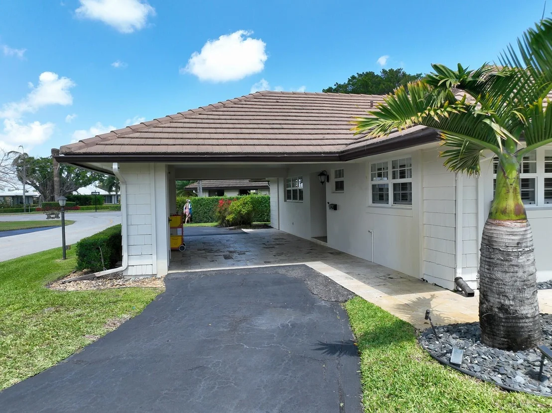 Photo of 302 Cedar Key Circle