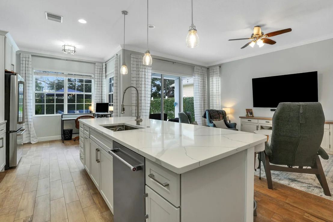 Photo of 532 Sweet Bay Circle