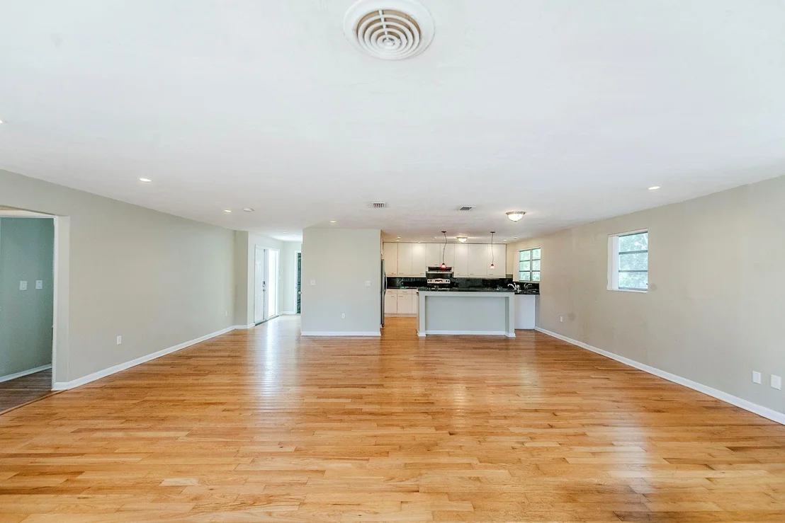 Photo of 11660 Canal Drive