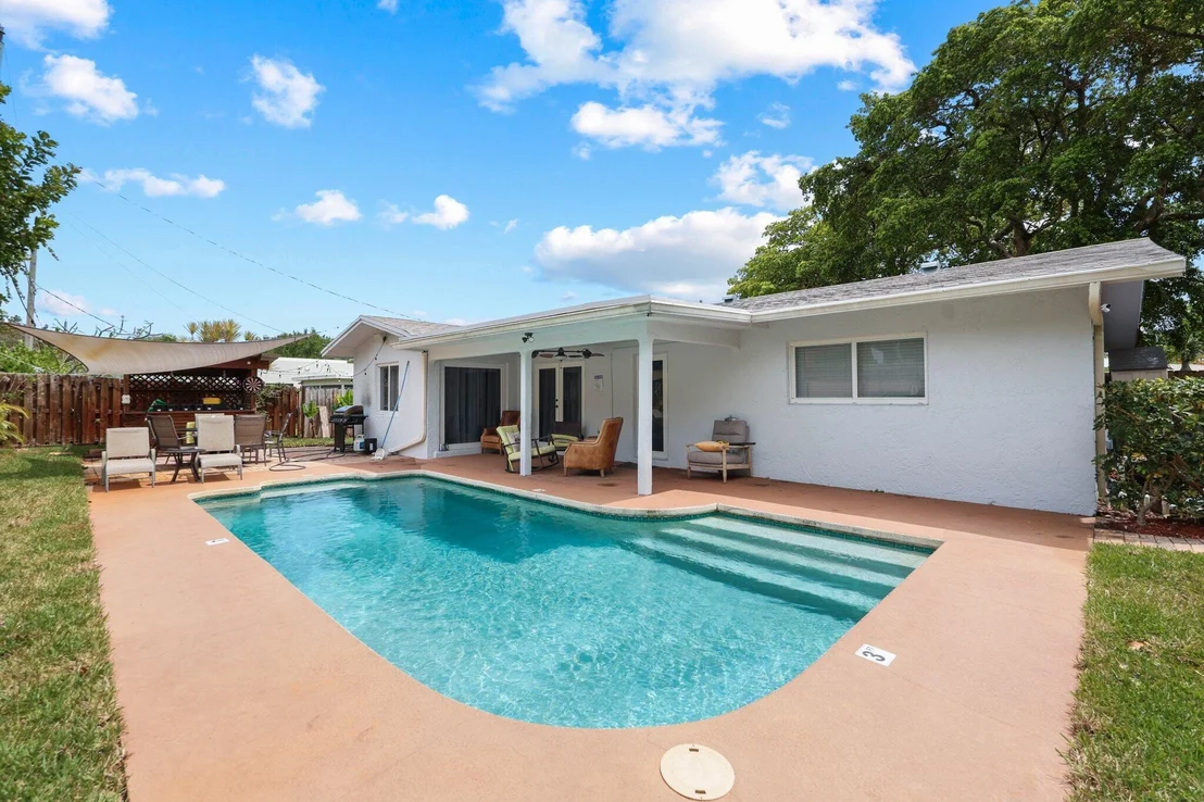 Photo of 513 Curlew Road