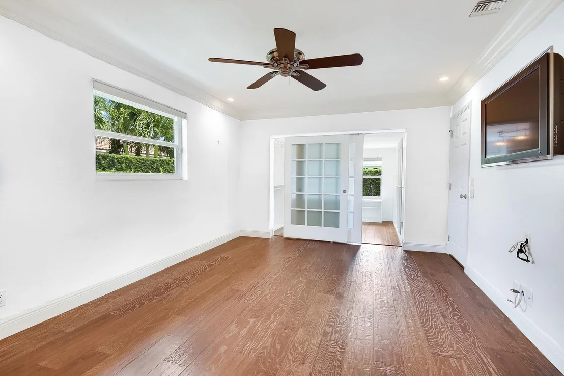 Photo of 618 Sunshine Drive
