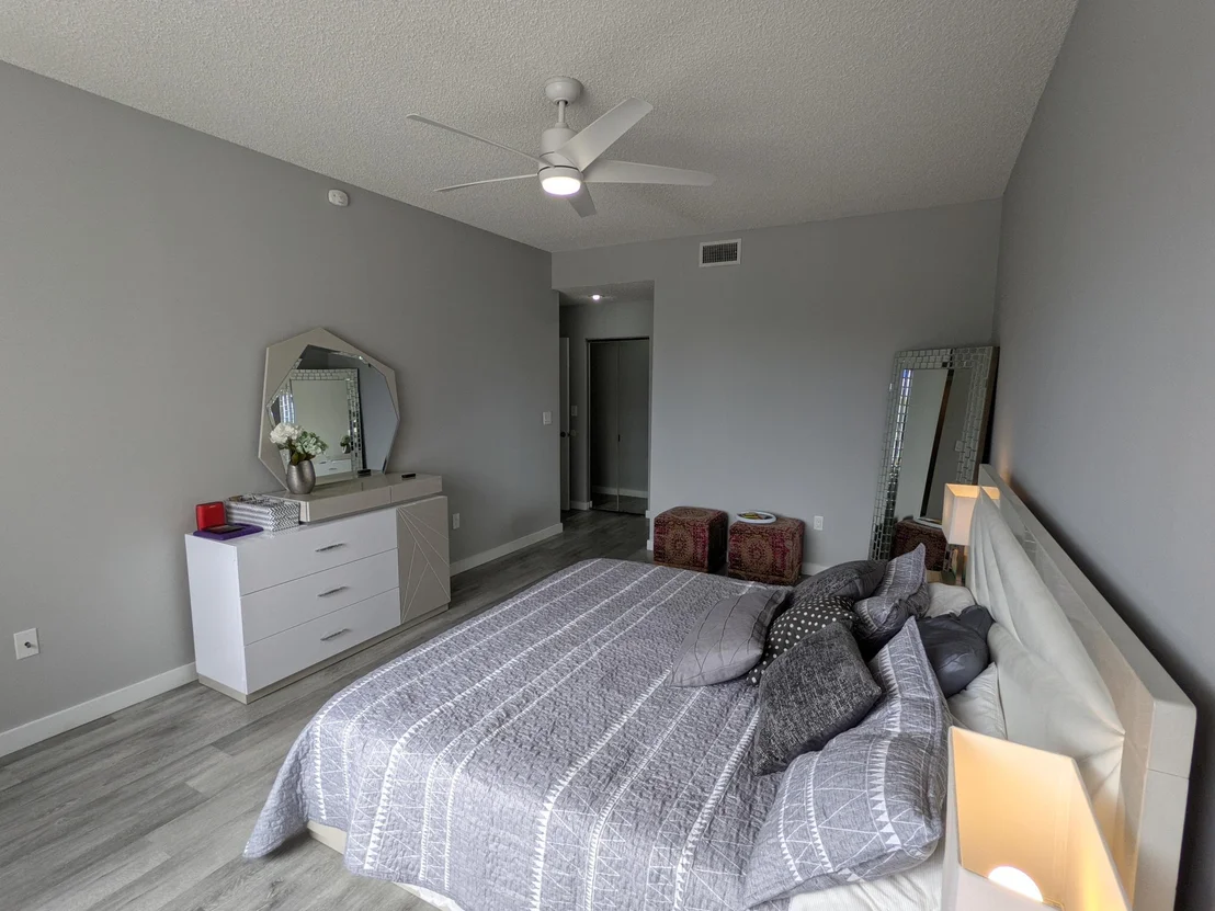 Photo of Unit F2 at 105 Half Moon Circle