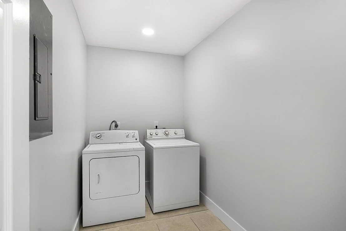 Photo of 10 47th Avenue